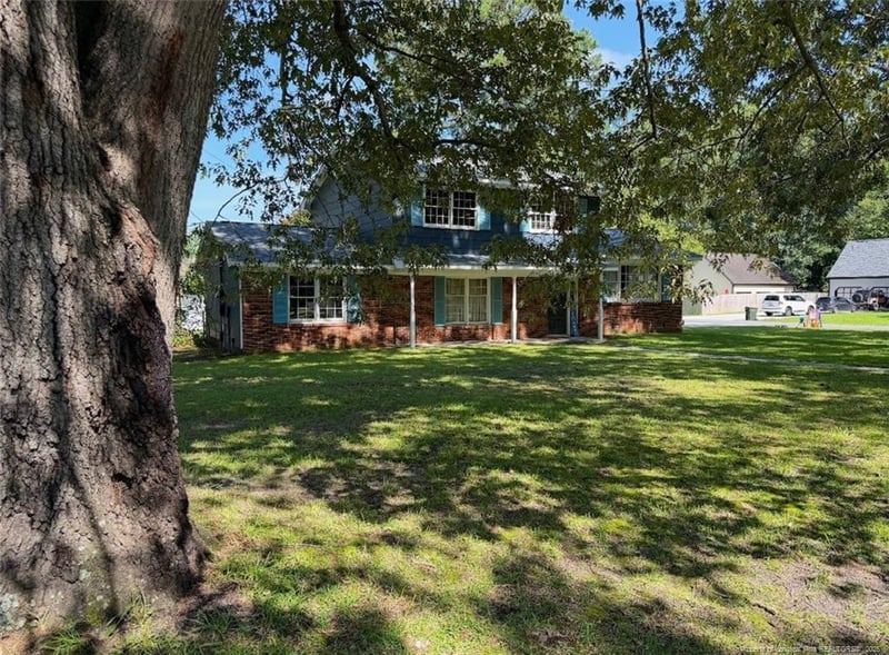 1915 Partridge Dr, Fayetteville, NC 28304