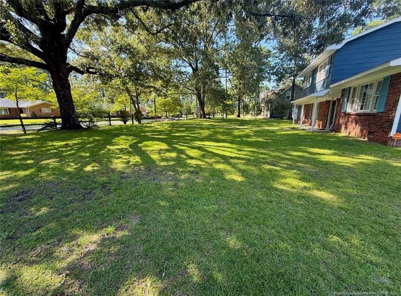 1915 Partridge Dr, Fayetteville, NC 28304