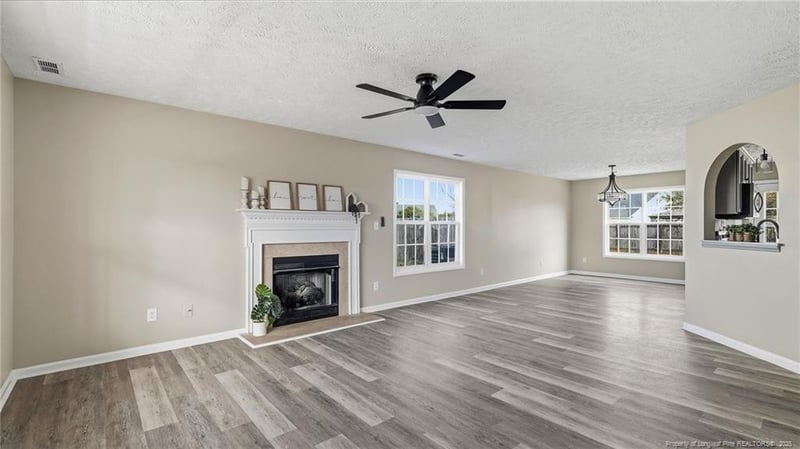 1915 Tinman Dr, Fayetteville, NC 28314