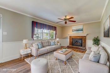 1915 Woodhue Dr, Burlington, NC 27215