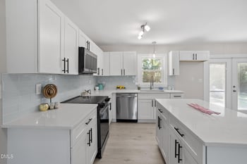 1916 Carr Creek Rd, Sanford, NC 27332