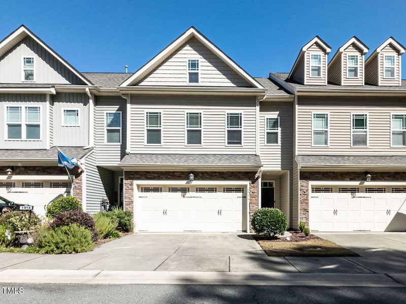 1916 Gaillard Dr, Raleigh, NC 27614