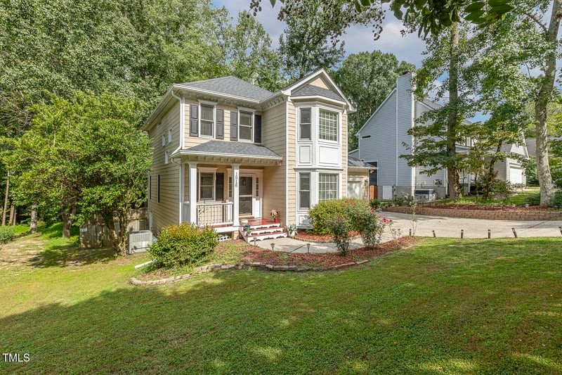 1916 Kelly Glen Dr, Apex, NC 27502