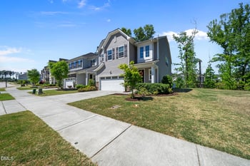 1916 Kings Knot Ct, Apex, NC 27502