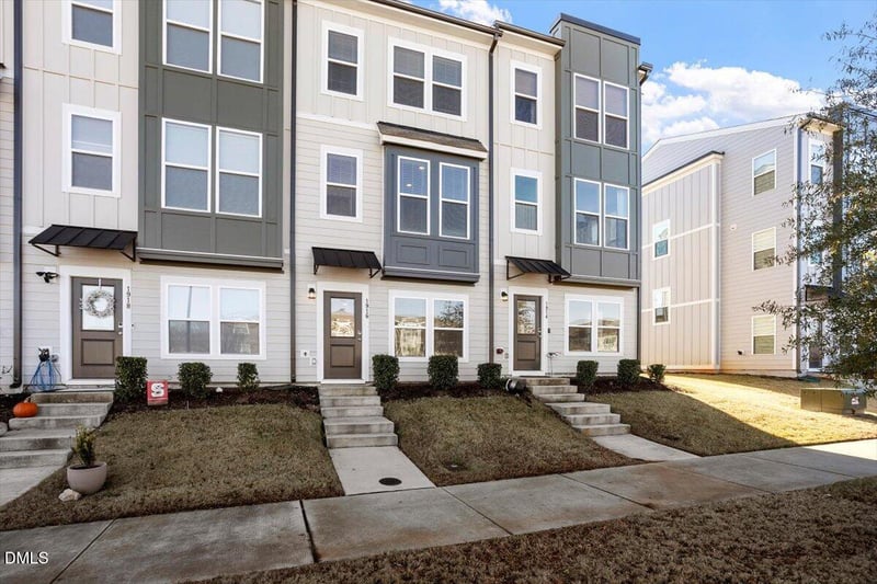 1916 Oak City Ln, Raleigh, NC 27610