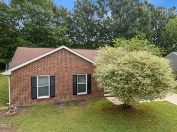 1916 Riverknoll Dr, Raleigh, NC 27610