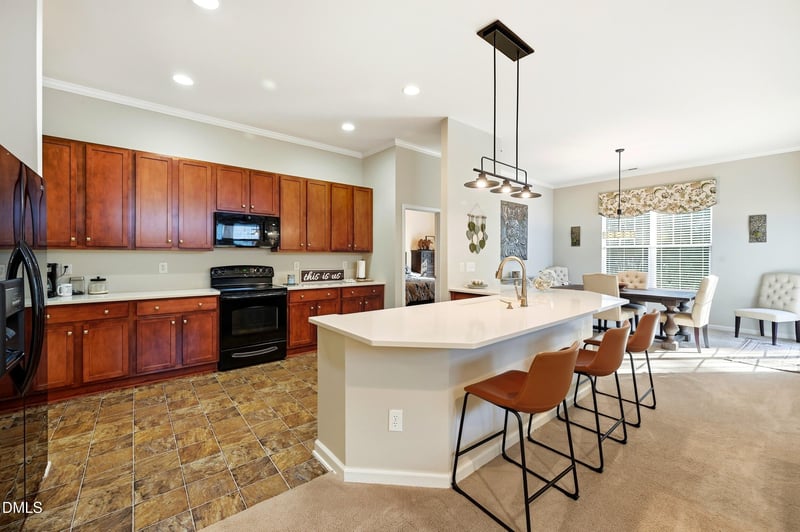 1916 Woodsdale Dr, Durham, NC 27703