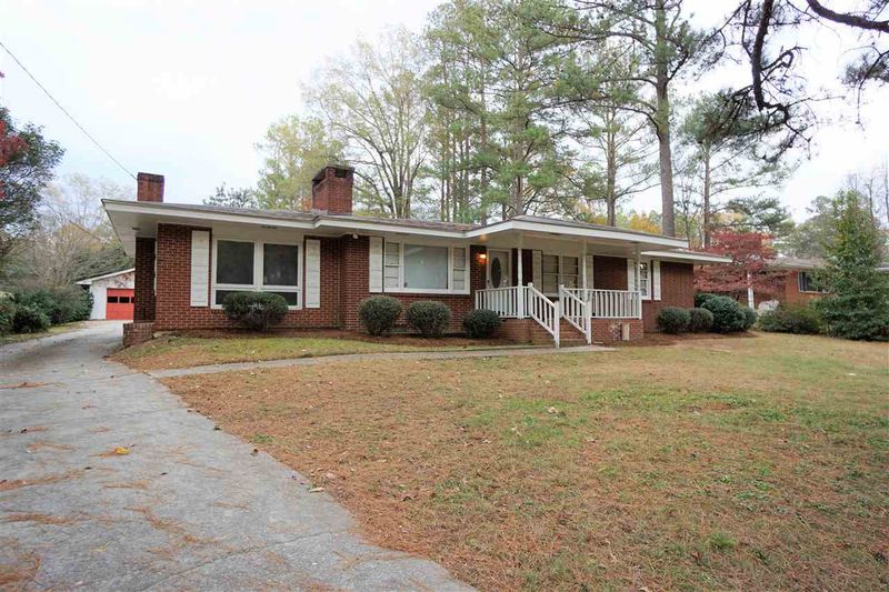 1917 Barwell Rd, Raleigh, NC 27610