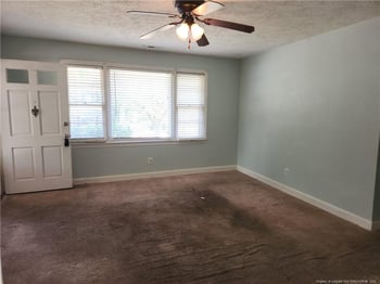 1917 Dogwood St, Fayetteville, NC 28301