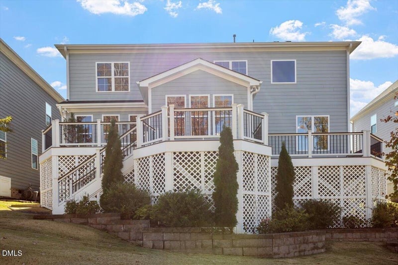 1917 Edgelake Pl, Cary, NC 27519