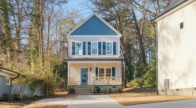1917 Essex  #A, Durham, NC 27704