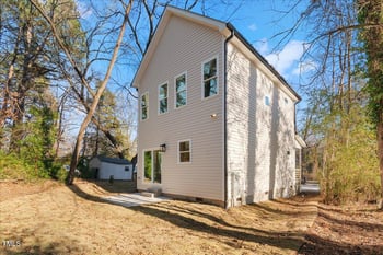 1917 Essex  #A, Durham, NC 27704