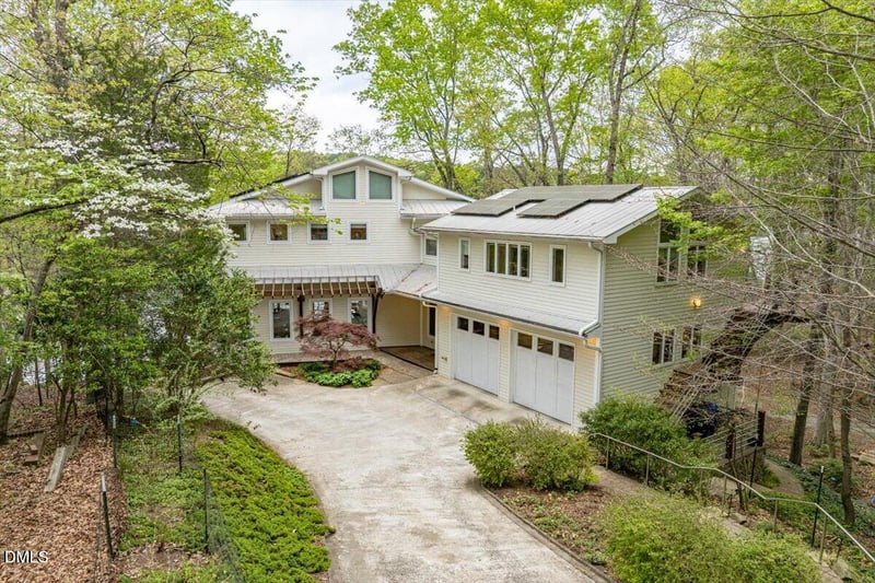 1917 Lakeshore Dr, Chapel Hill, NC 27514