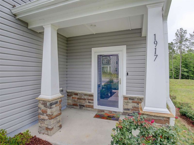1917 Nellora Ln, Durham, NC 27703