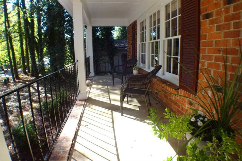 1917 Quail Ridge Rd, Raleigh, NC 27609