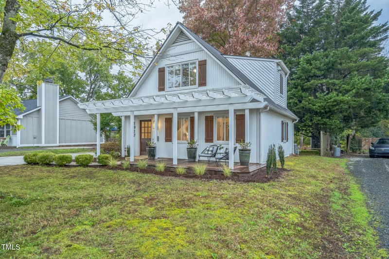 1917 Washington St, Durham, NC 27704