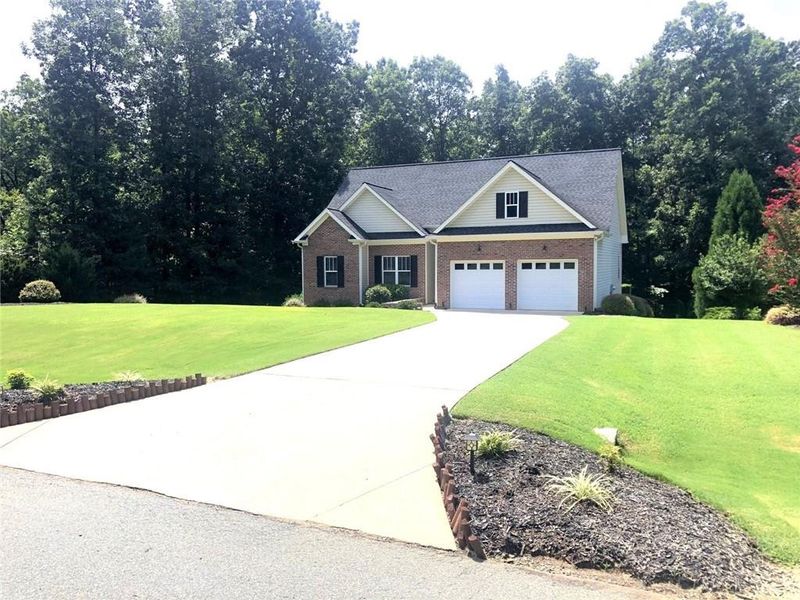 1918 Conners, Burlington, NC 27215