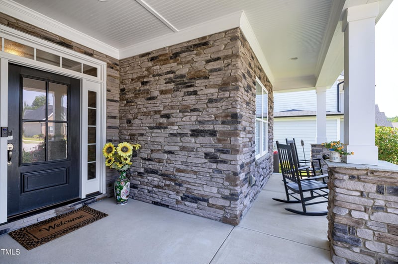 1918 Morning Fog Dr, Fuquay Varina, NC 27526