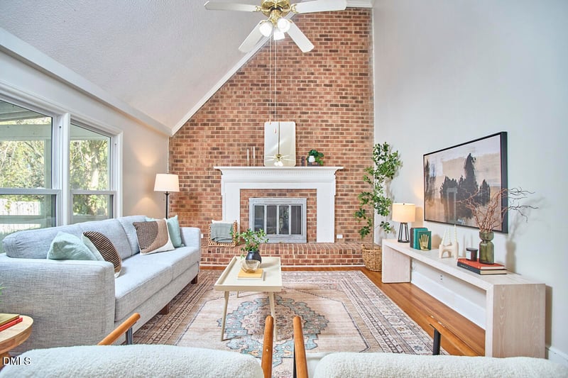 1918 Peppertree St, Durham, NC 27705