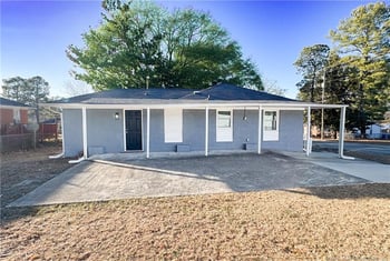 1918 Stanberry St, Fayetteville, NC 28301