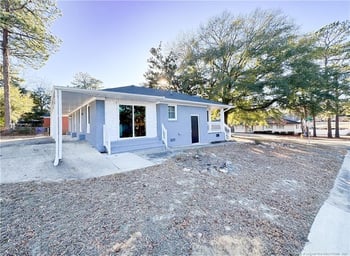 1918 Stanberry St, Fayetteville, NC 28301