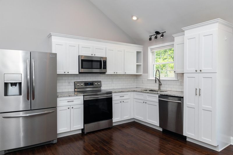 1919 Cecil St, Durham, NC 27707
