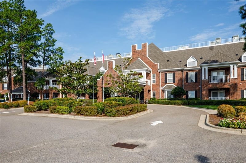 1919 Fordham Dr #312, Fayetteville, NC 28304