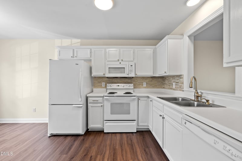 1919 Stroll Cir, Fuquay Varina, NC 27526