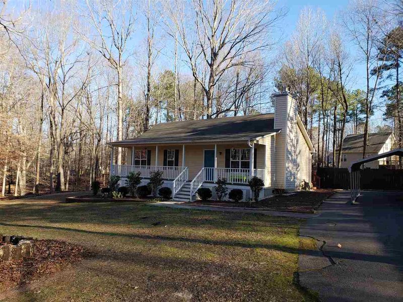 192 Bridges Ln, Youngsville, NC 27596