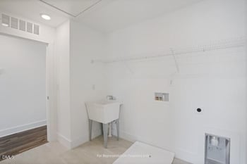 192 Merritt Lake Ave, Zebulon, NC 27597