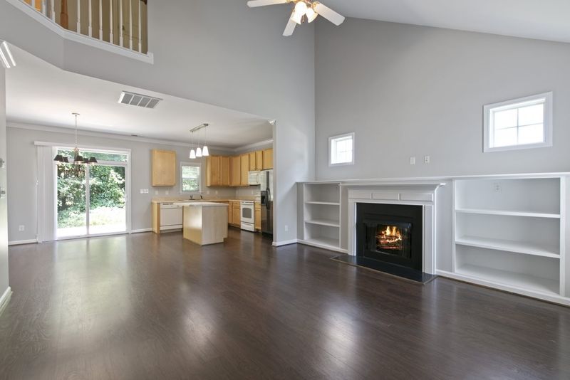 192 Plott Hound Dr, Clayton, NC 27520