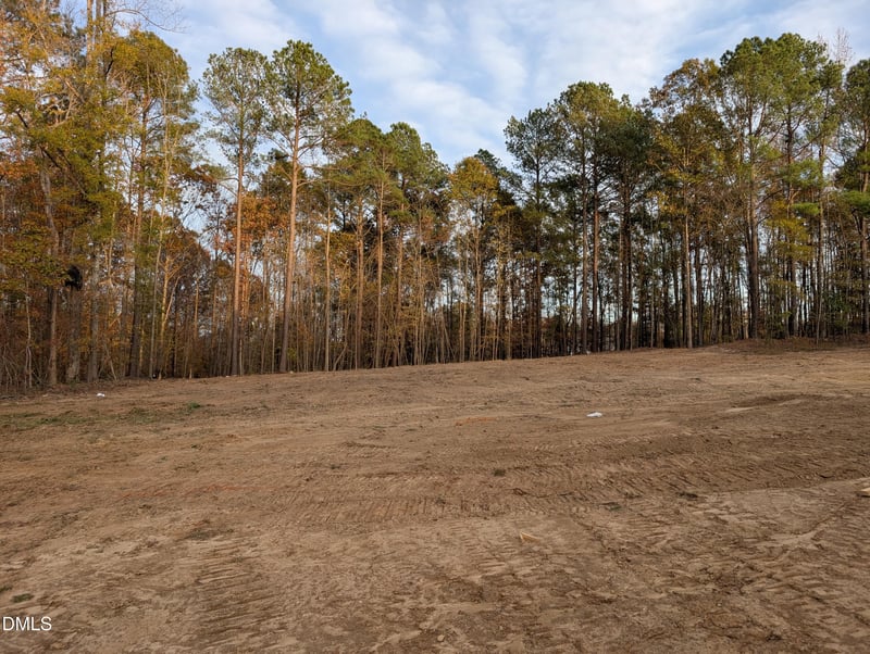 192 Quail Point Cir, Clayton, NC 27520