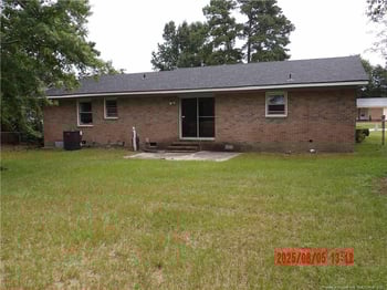 1920 Aspen Cir, Fayetteville, NC 28304