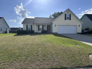 1920 Caviness St, Fayetteville, NC 28314