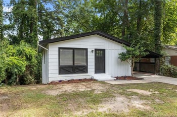 1920 Dogwood St, Fayetteville, NC 28301