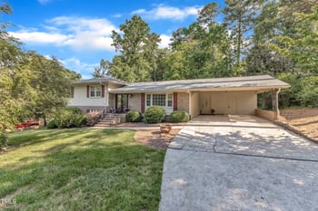 1920 Hillock Dr, Raleigh, NC 27612