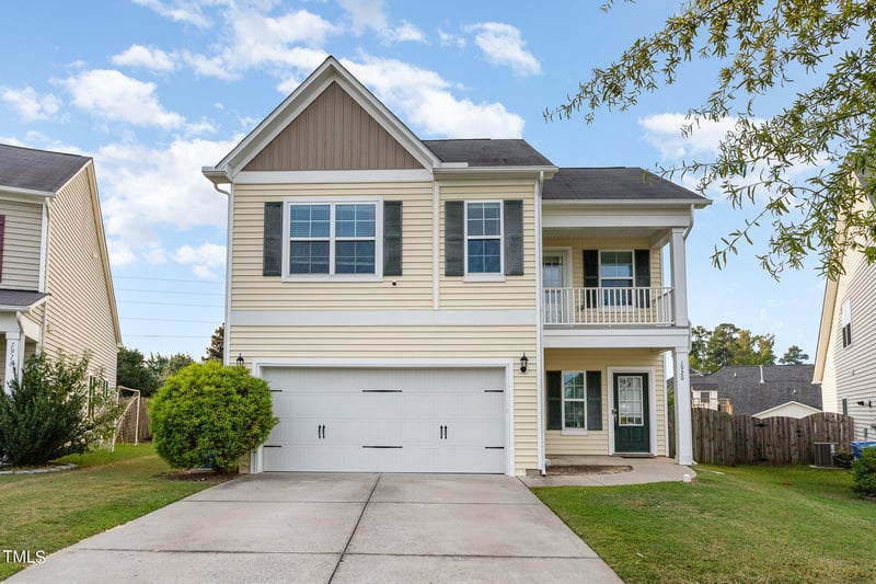 1920 Hinswood Cir, Fuquay Varina, NC 27526