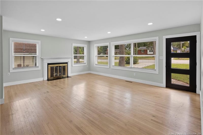 1920 Manteo St, Fayetteville, NC 28303
