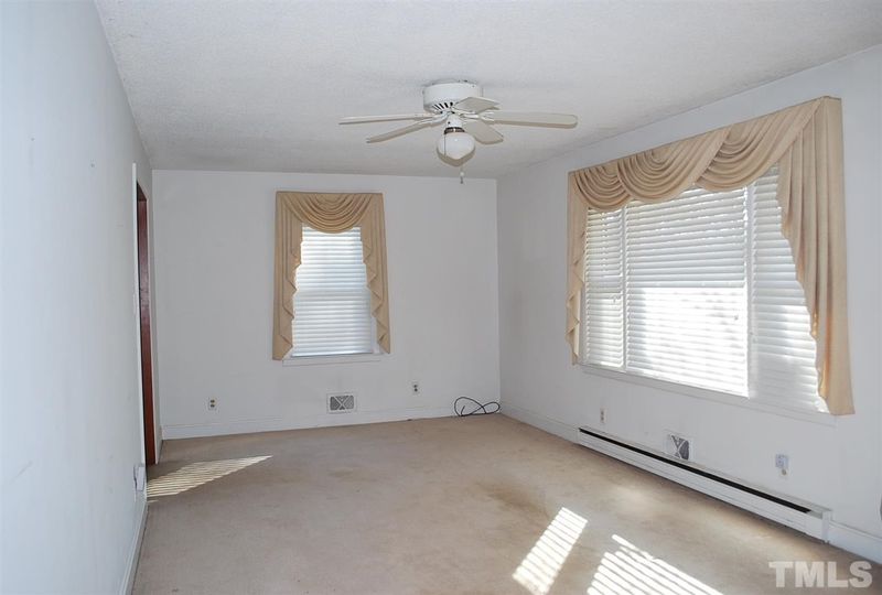 1920 Trawick Rd, Raleigh, NC 27604
