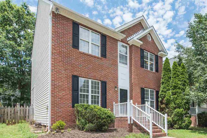 1921 Crag Burn Ln, Raleigh, NC 27604