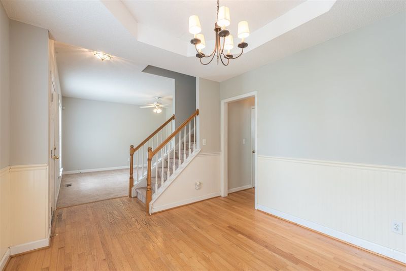 1921 Crag Burn Ln, Raleigh, NC 27604