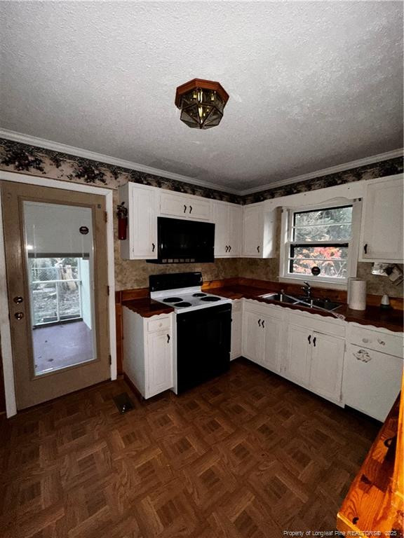 1921 Shiloh Dr, Fayetteville, NC 28304