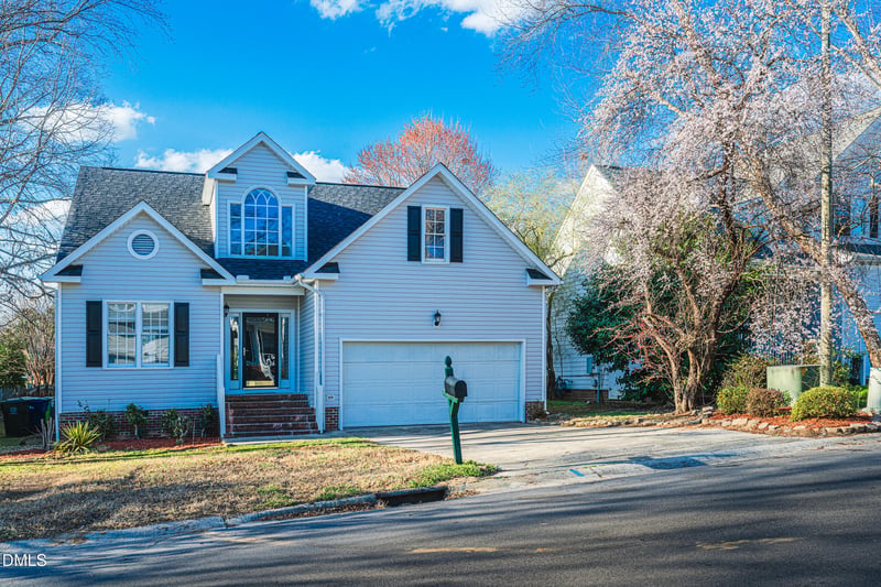 1921 Spanish Bay Ct, Raleigh, NC 27604