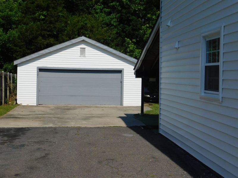 1921 Washington St, Durham, NC 27704