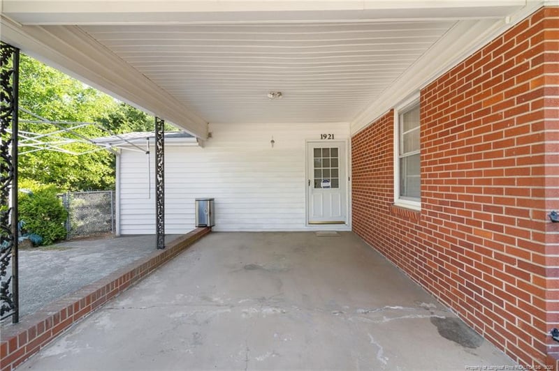 1921 Wyatt St, Fayetteville, NC 28304