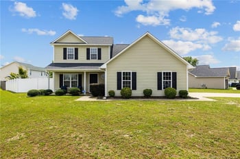 1921 Yellowbrick Rd, Fayetteville, NC 28314