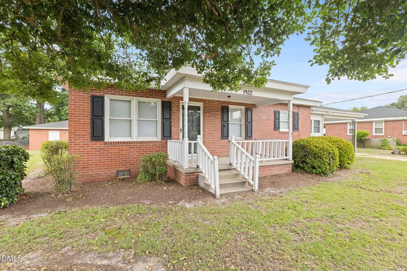 1922 Berkeley Blvd, Goldsboro, NC 27534