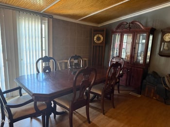 1922 Christian Light Rd, Fuquay Varina, NC 27526