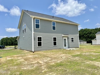 1922 Elephant Ln, Hope Mills, NC 28348