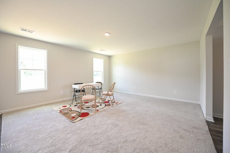 1922 Elephant Ln, Hope Mills, NC 28348